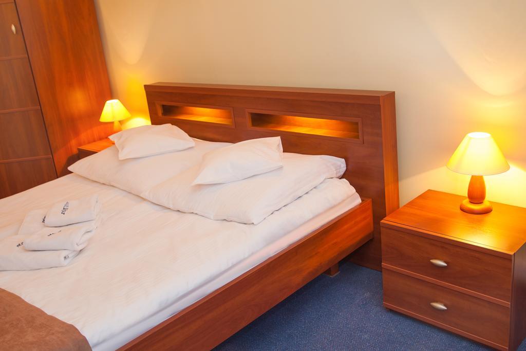 Hotel Ikar Bydgoszcz Kültér fotó