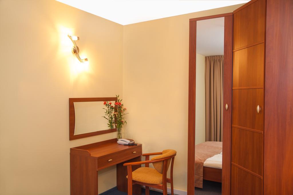 Hotel Ikar Bydgoszcz Kültér fotó